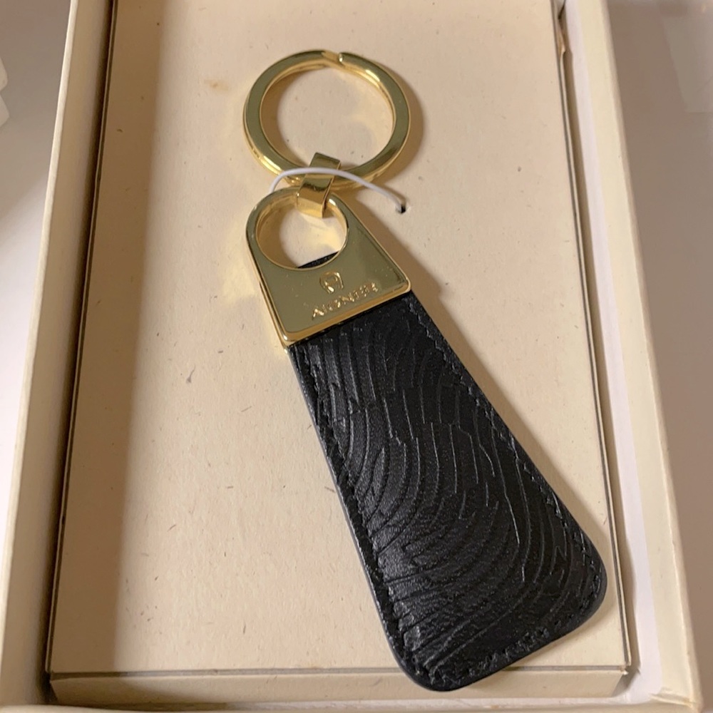 Aigner key chain